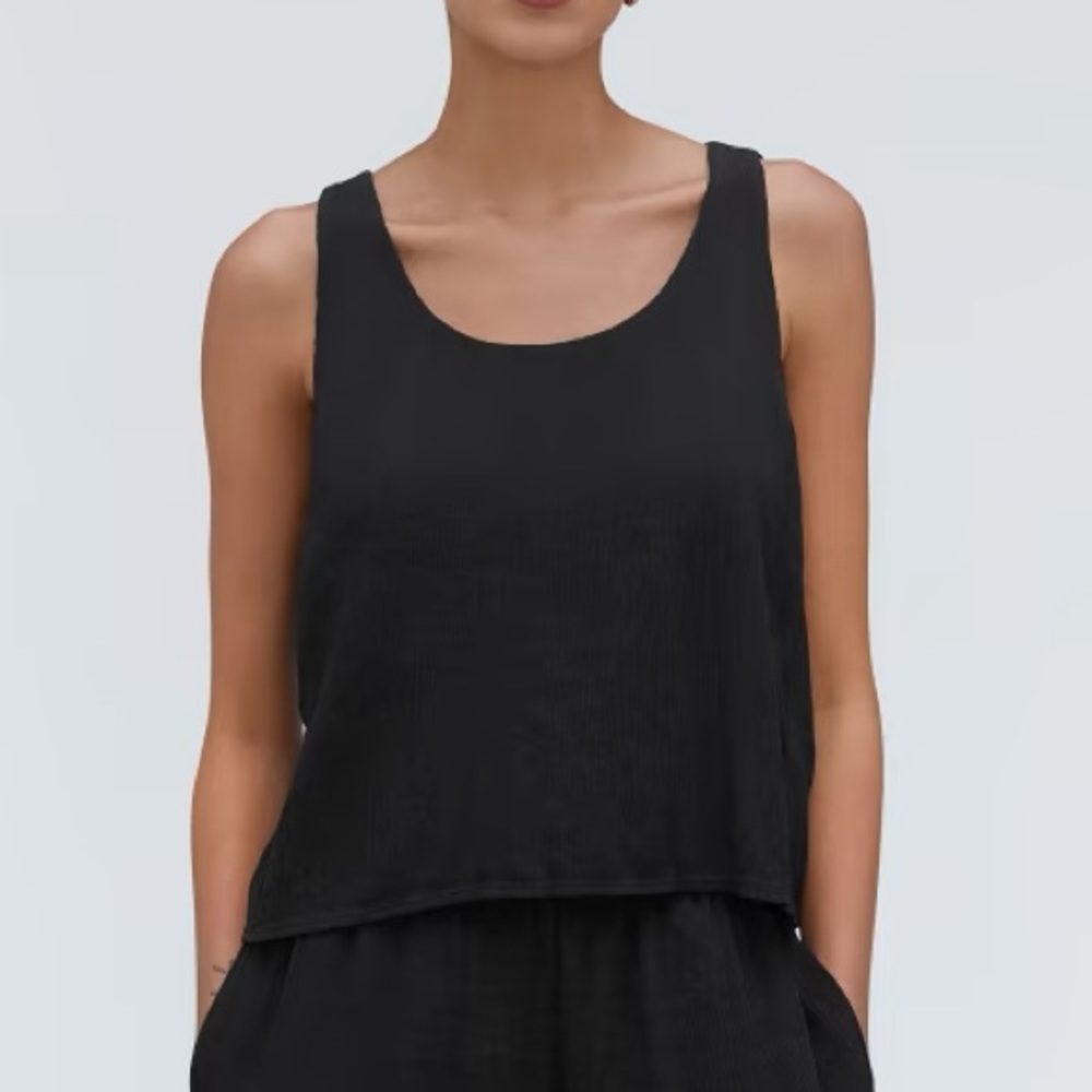 Everlane Naia Ripple Tank